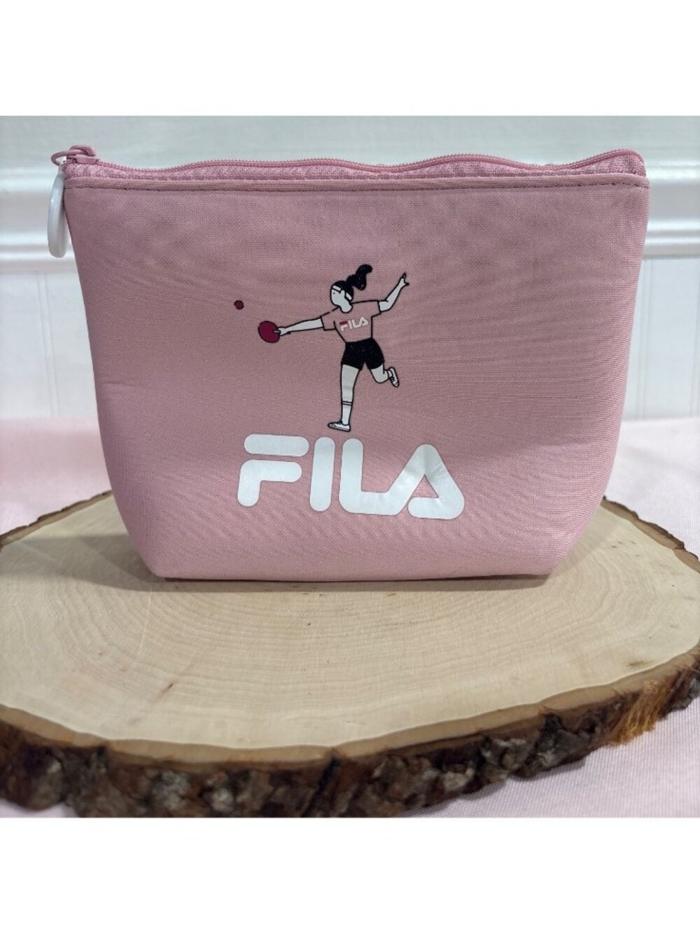 Innisfree Fila Pink Travel Makeup Pouch With Zipper – Lightweight & Adorable
